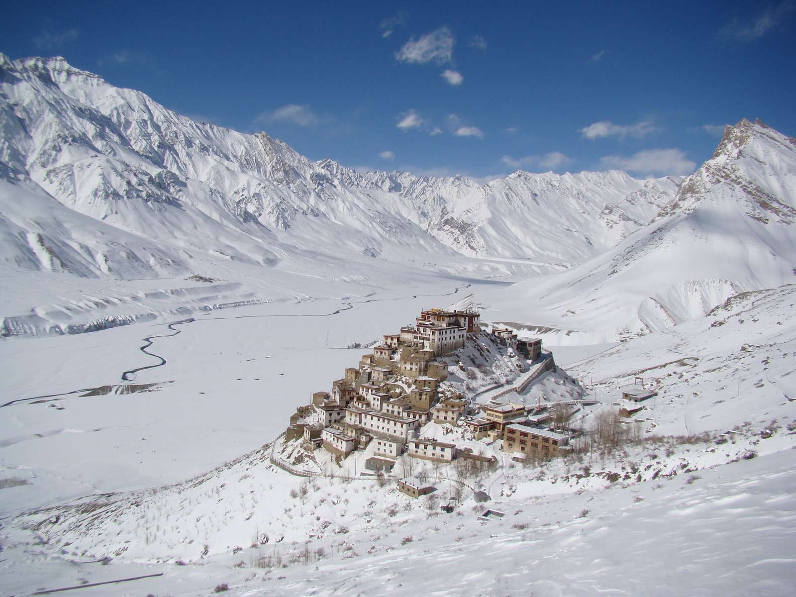 Offbeat Spiti | FREE Jibhi Excursion Image