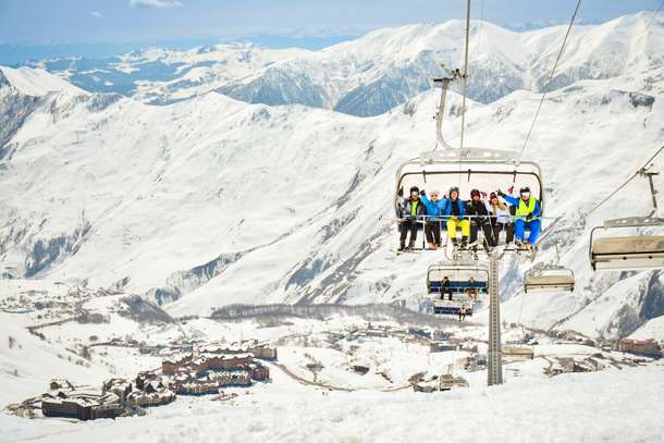 00nzh3k5mcqchrbobspbiiggcjl5 gudauri%20ski%20resort 3