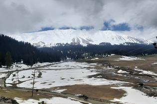 02qh7h6j9rndq9oxqfji0dm3d1kq 805416423seven springs main nero ai image upscaler photo face%20(1)