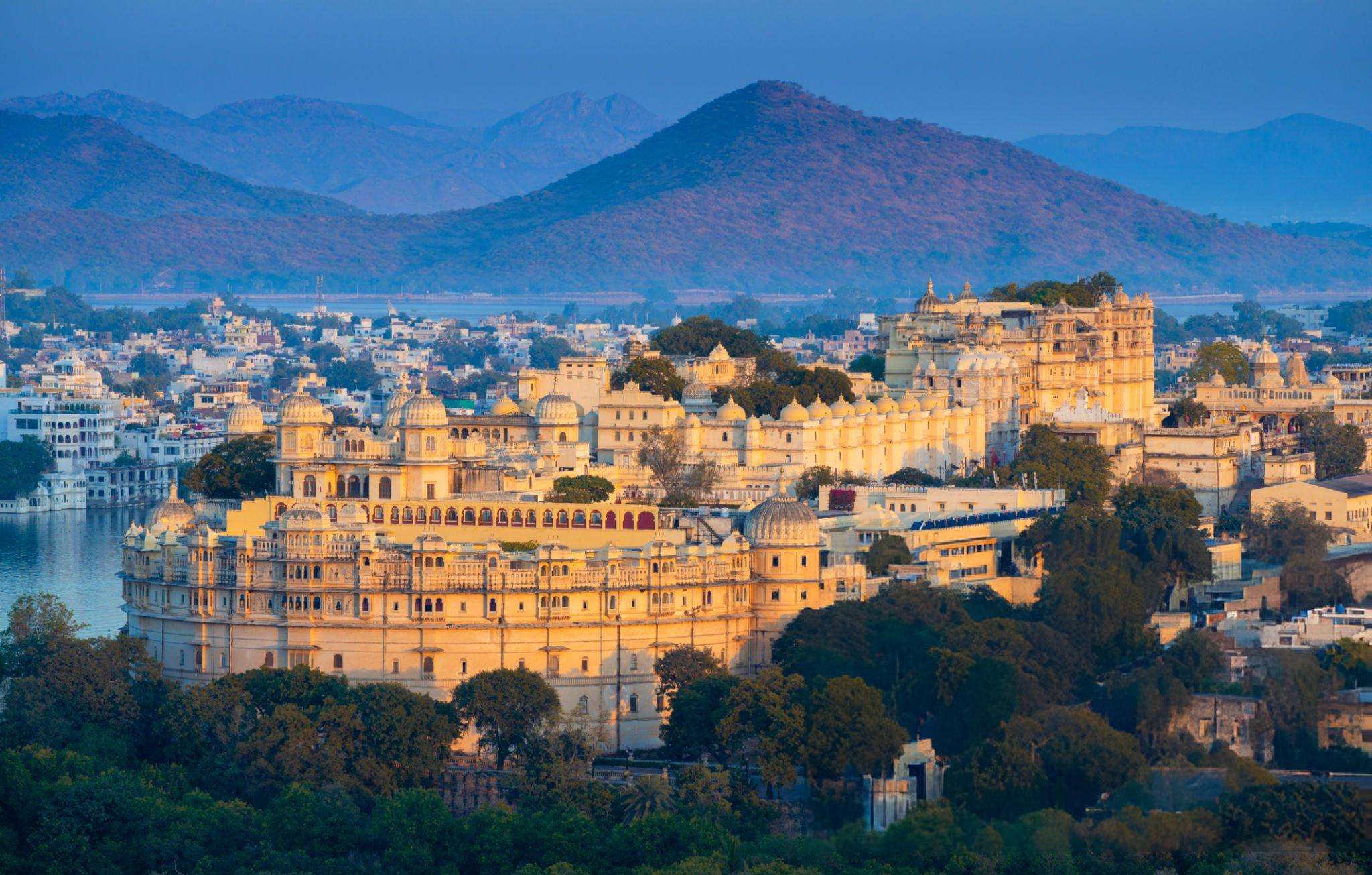 Marvel at the aerial view of Udaipur