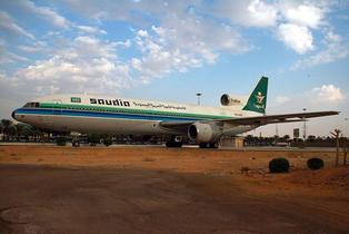 07iaz1je44y2mdlhl00fqccwaz30 airforce%20museum%20saudi