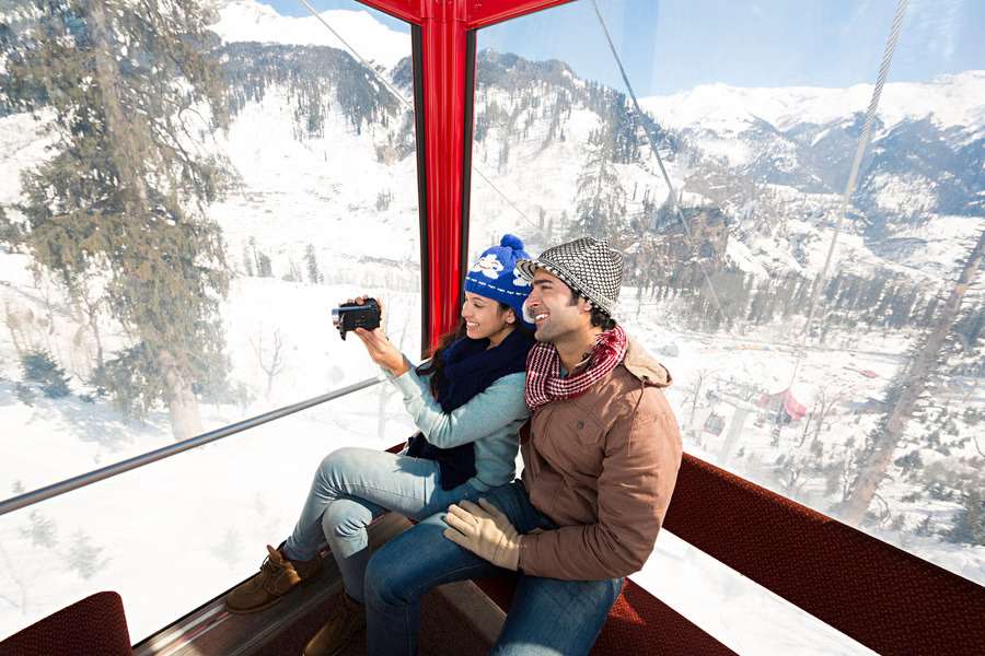 Kashmir Retreat | Romantic Escape to Doodhpathri Image