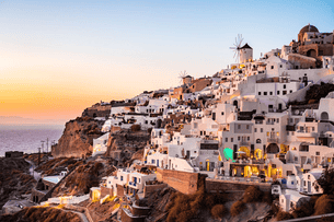 09ovvyk0gtd8p92fezz3tairs4m7 santorini%20aerial4