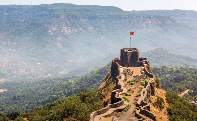 Enjoy the panoramic view of the famous Pratapgad Fort