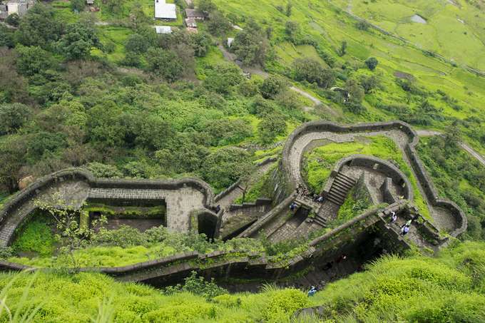 Enjoy exploring some prominent sites of Lonavala
