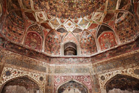 Taj Mahal Back View Tour with Yamuna Boat Ride Image