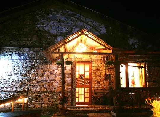 A Secluded Cottage Stay in Tirthan Valley