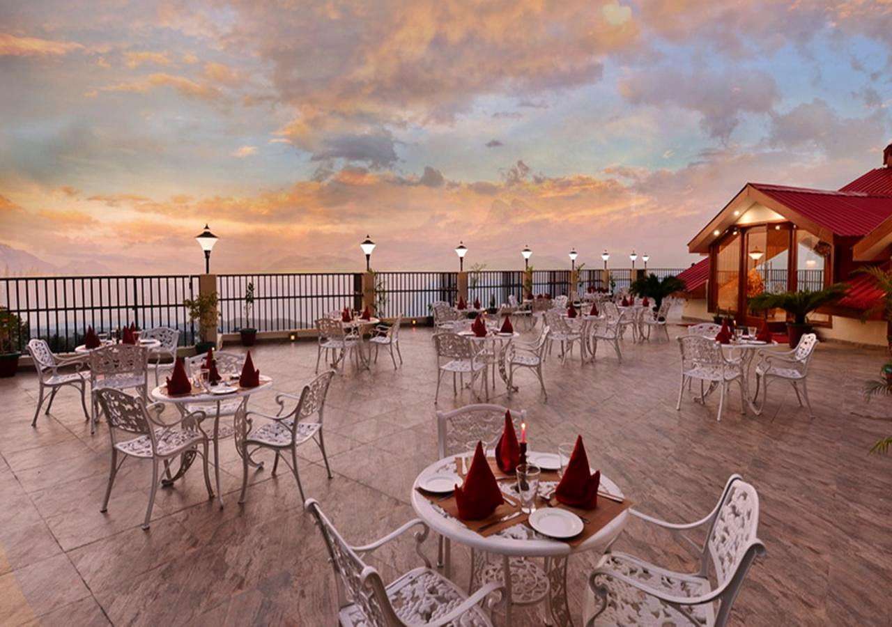 J K Clarks Exotica, Dalhousie Image