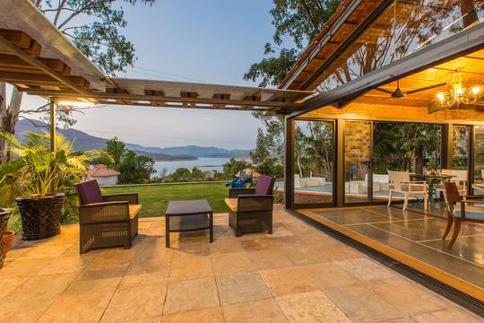 Residency Lake Resort Image