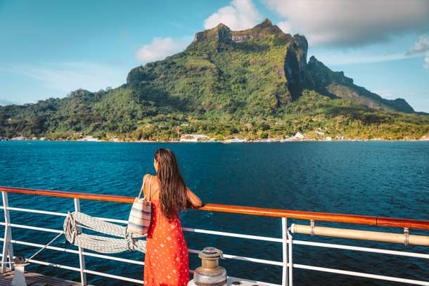 Enjoy your Fiji vacation with a Yasawa Islands Cruise