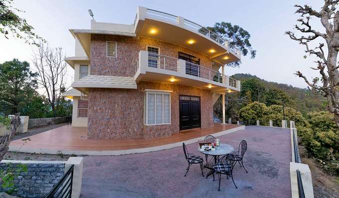 A Quiet Hideaway amidst Scenic Mountains in Lansdowne, Uttarakhand