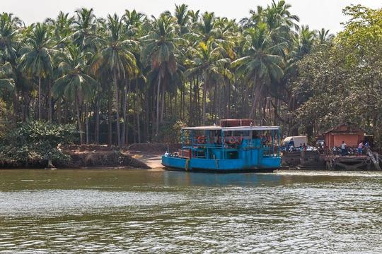 Cycling at Chorao Island Image