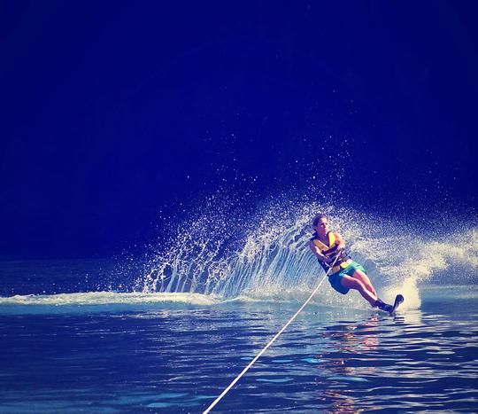 Wakeboarding in Bali Image