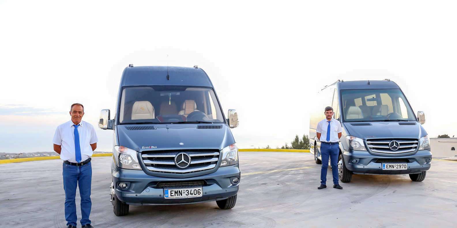 Santorini Airport Shuttle Bus Transfer Image