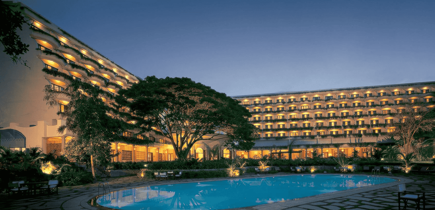 1ysnipklnqqu2qw4pk9qzhsgiip1 oberoi%20bang11