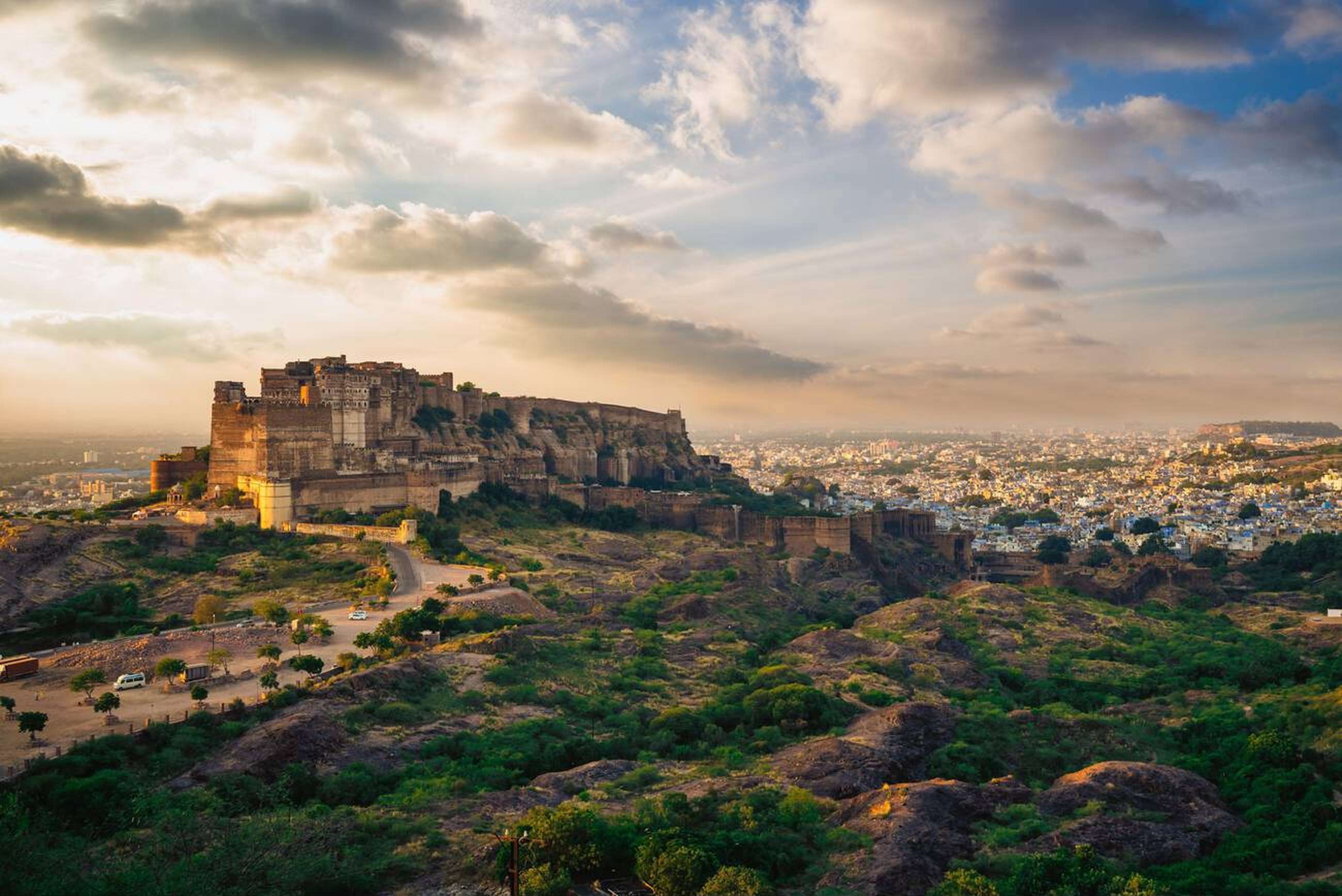 Marvel at sunsets transforming Jodhpur into golden hues