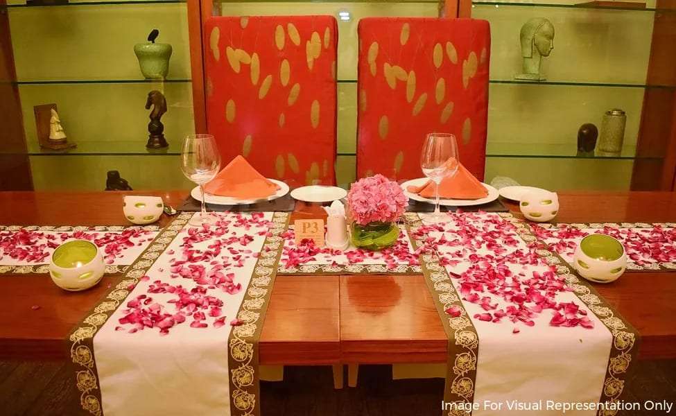 Private Candlelight Dinner at Taj Vivanta, Delhi Image