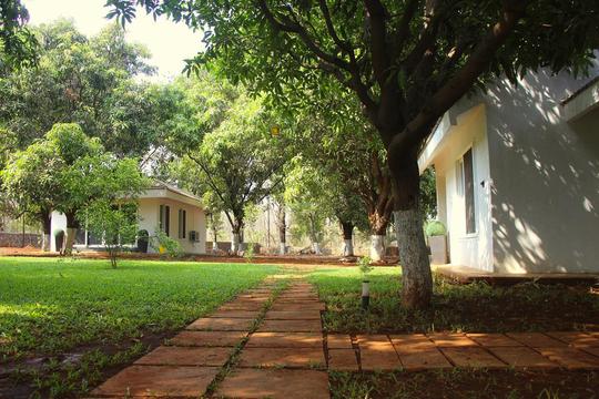 A Luxurious Villa Amidst The Lush Mango Trees In Karjat Image