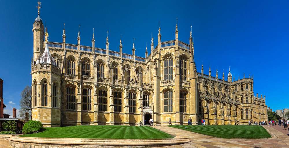 Windsor Castle and Buckingham Palace Day Tour Image