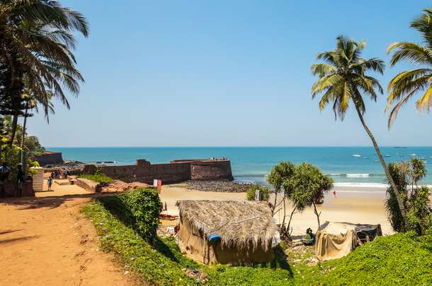 3972t539c4ajy2ey7oyyhyawei8d shutterstock 791946511