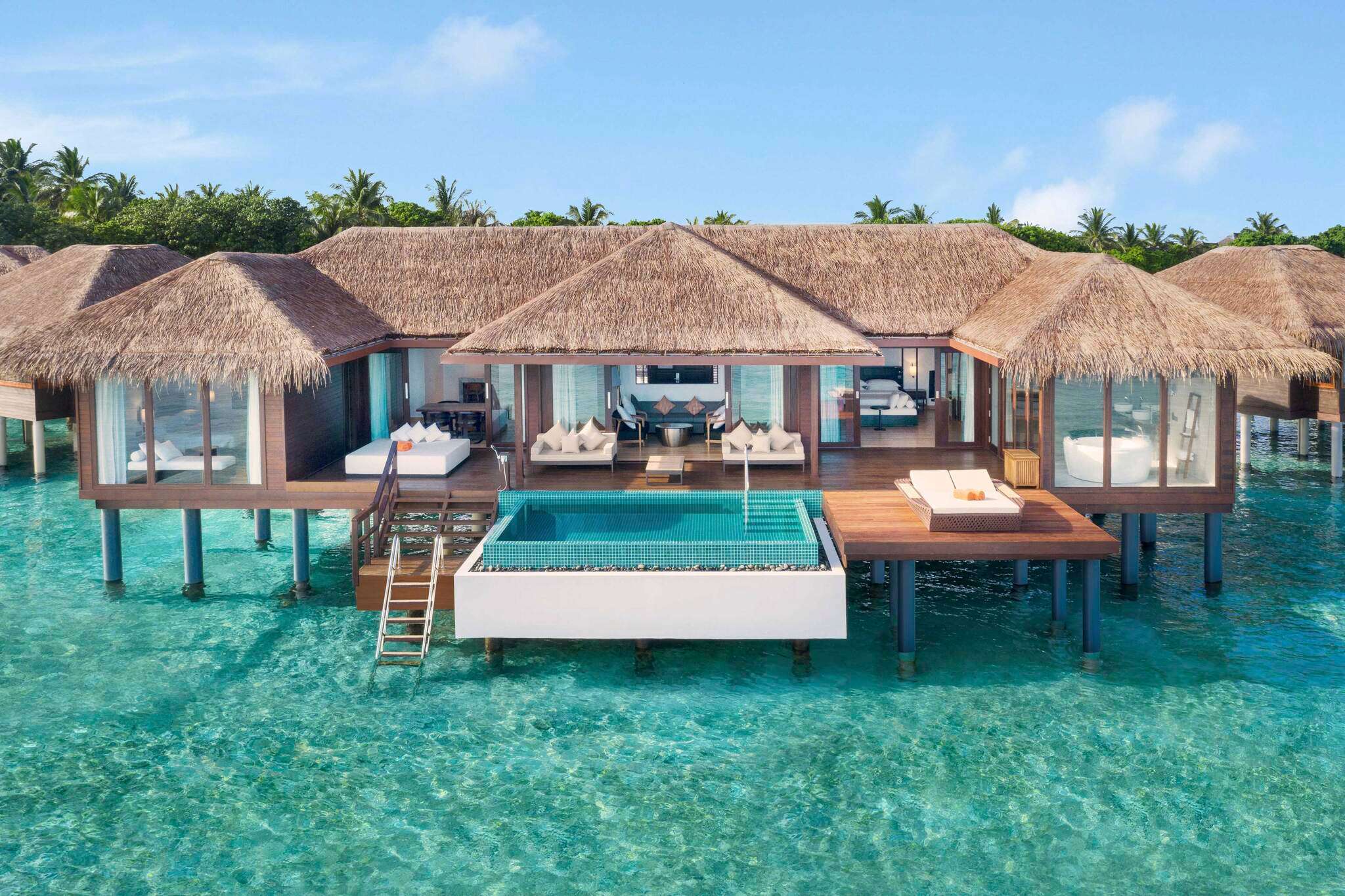 Marvel at the beauty of Sheraton Full Moon Resort