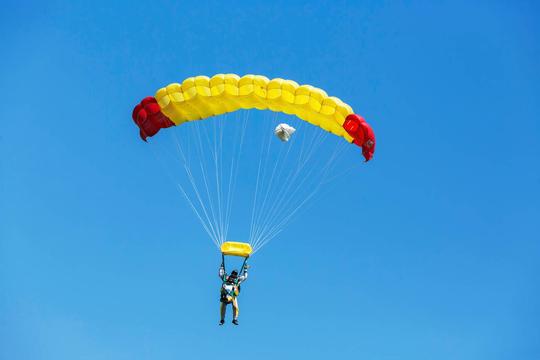 Skydiving In Melbourne Image
