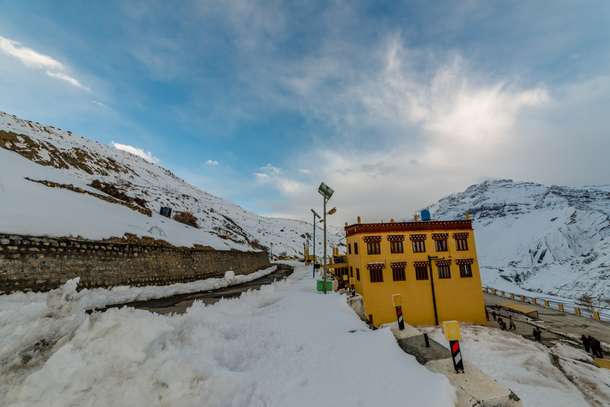 3frsengbge1qeit1hnpv3ltn7r46 shutterstock 1387191101