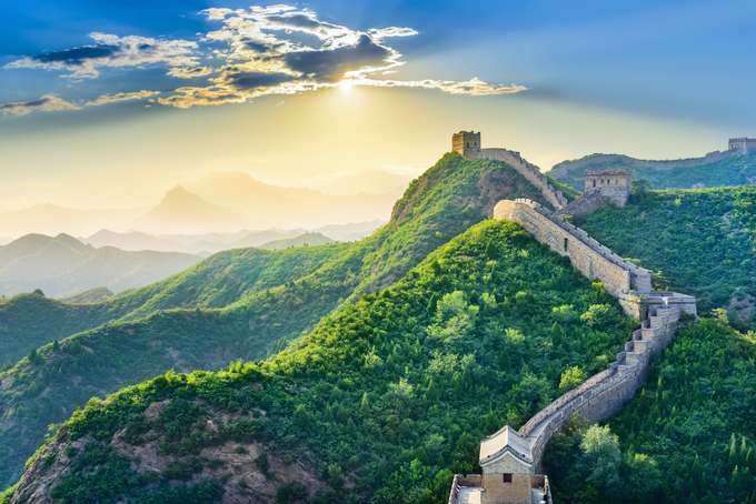 The Great Wall of China, one of the 7 wonders of the world