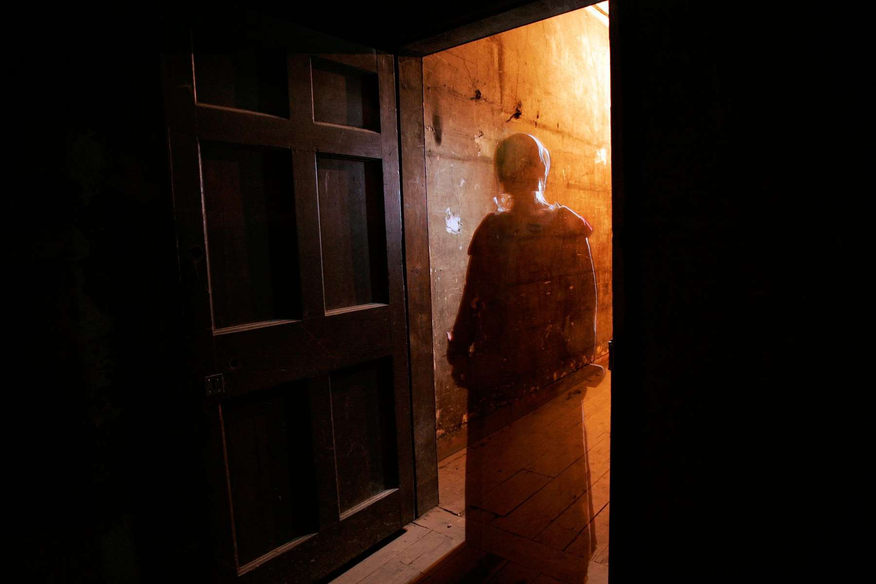 Haunted Underground Vaults & Graveyard Tour, Edinburgh Image