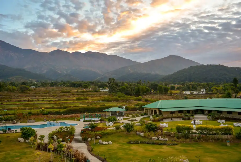 Corbett the Baagh Spa and Resort, Ramnagar 
