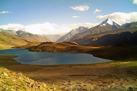 An Exhilarating Jeep Safari To Chandra Taal Lake