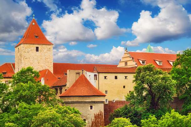 45mzfap0y2rlrs6j9eziomz11xdl 1584011419 shutterstock 283483655