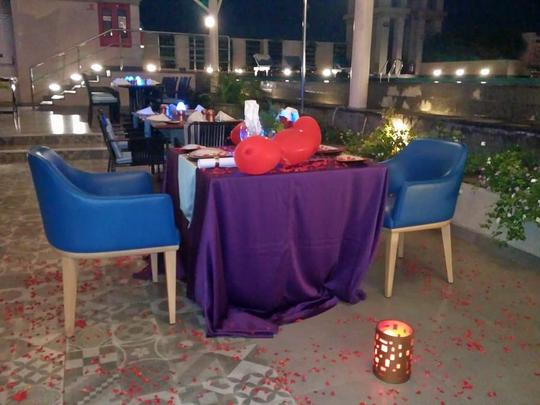 Candle Light Dinner In Mysore Image
