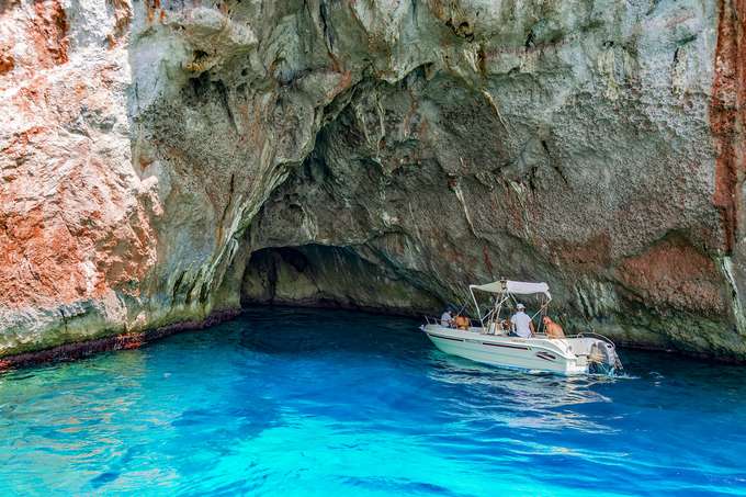 Blue Grotto, Capri
