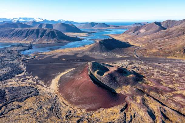 4ckm3owvos0gaqm2lbdnyzh0muah shutterstock 2106815417