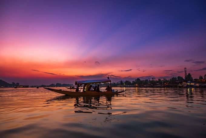 Shikara ride at Dal Lake, Srinagar