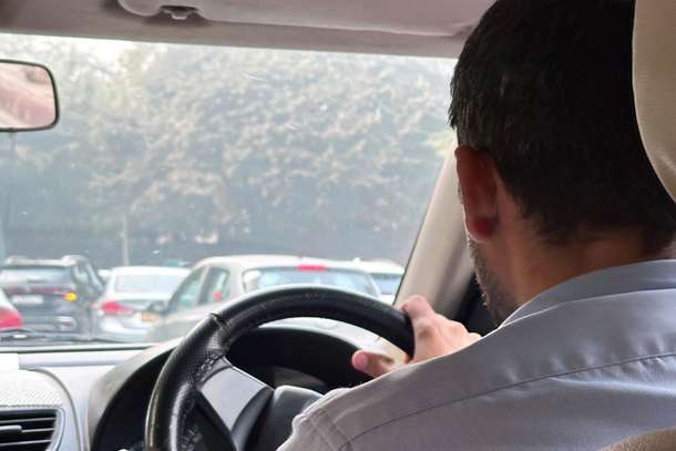 4h6685ks3m15netrxnkzr7zr010z airport%20transfers%201