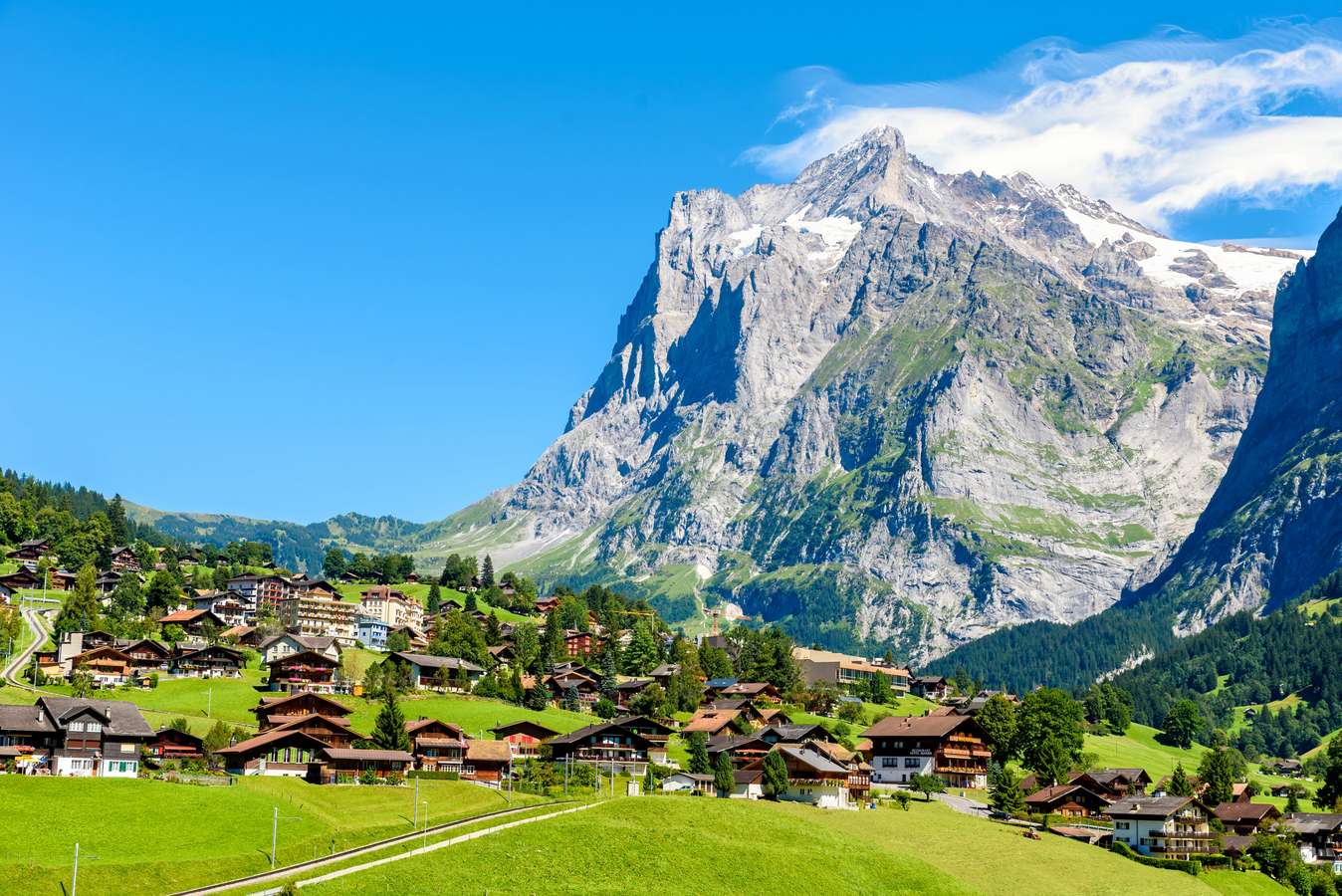 Opt for Interlaken and Grindelwald Day Trip