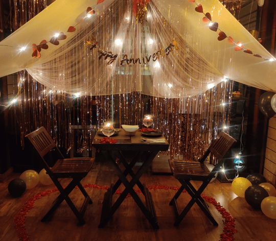 Romantic Candle Light Dining Image