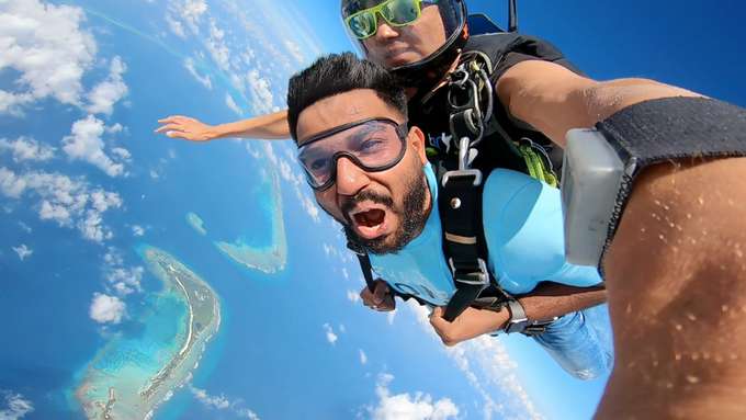 Skydiving In Maldives