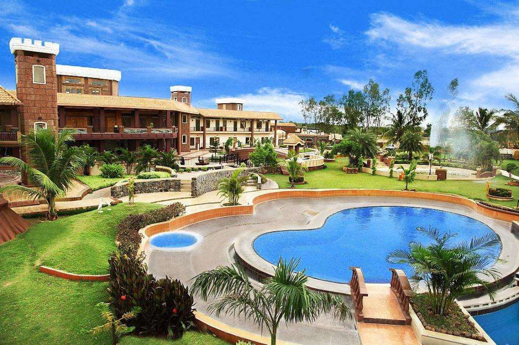 Enjoy a day out at Hudson resorts in Chennai