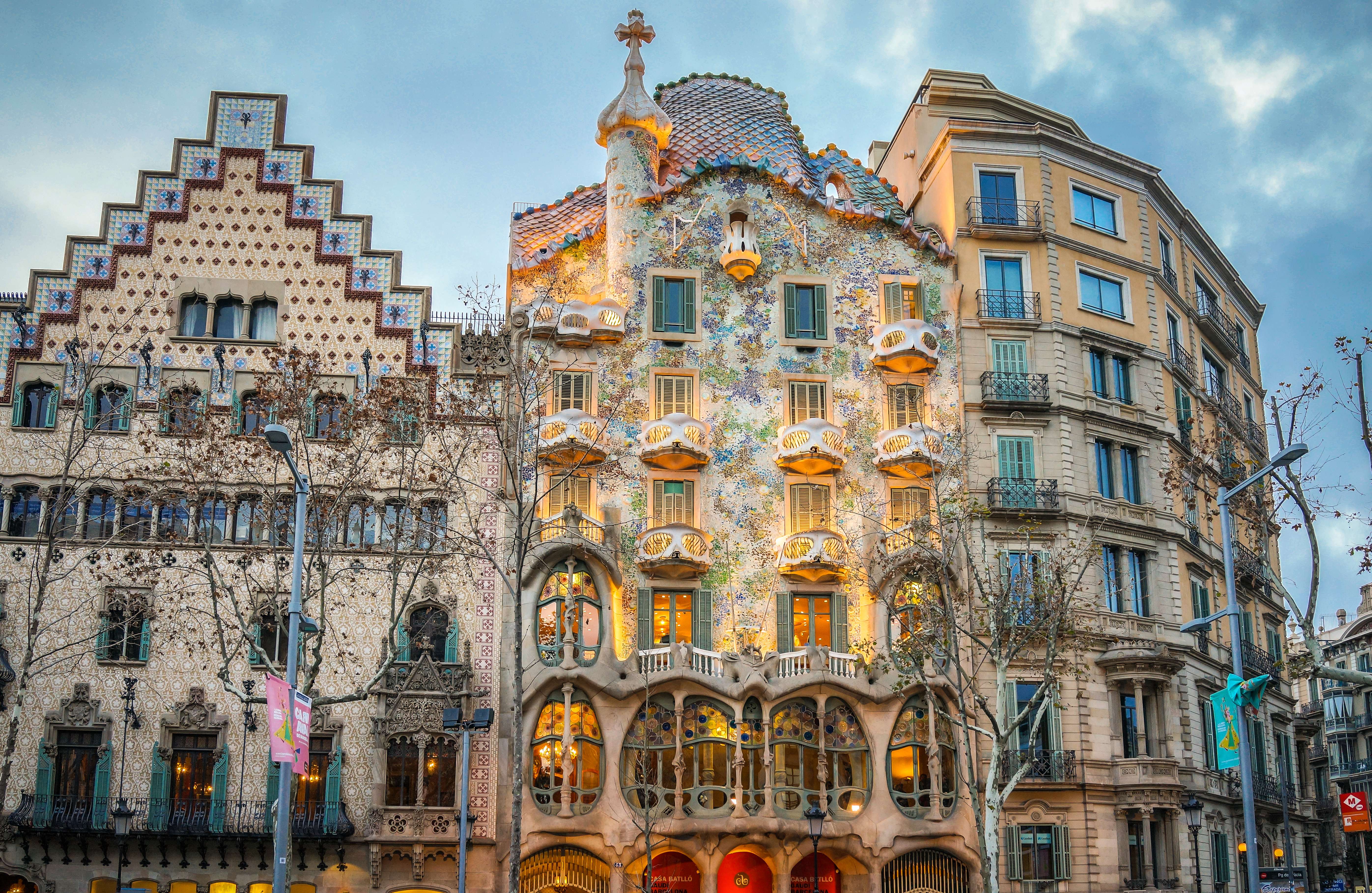 Explore Casa Batlló and get amazed by its splendid architecture