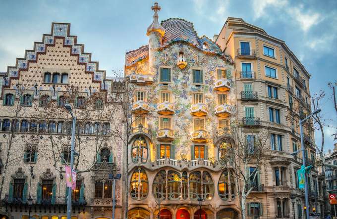 Explore Casa Batlló and get amazed by its splendid architecture