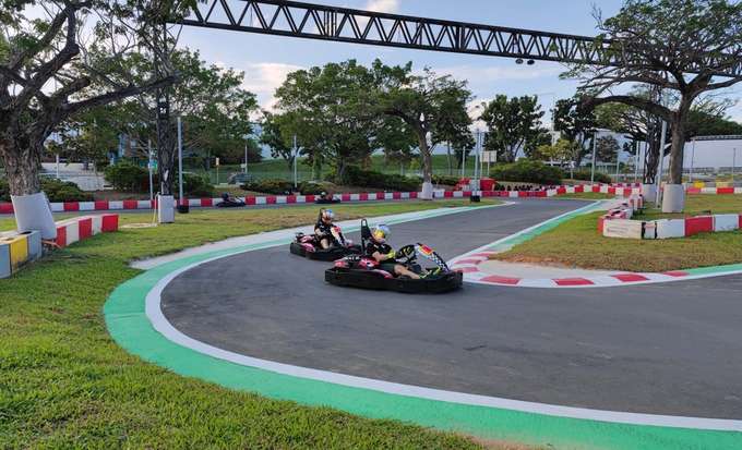 Challenge your friends for racing competition and enjoy this exciting activity