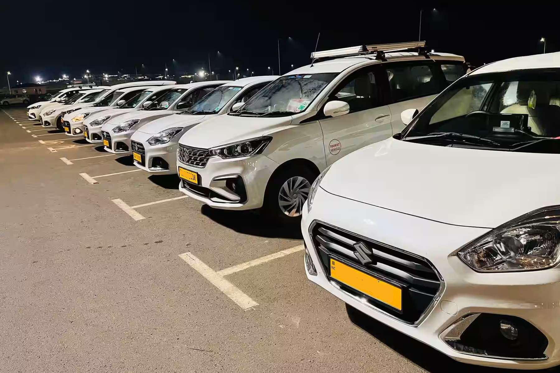 Lucknow Airport Cab Transfers Image