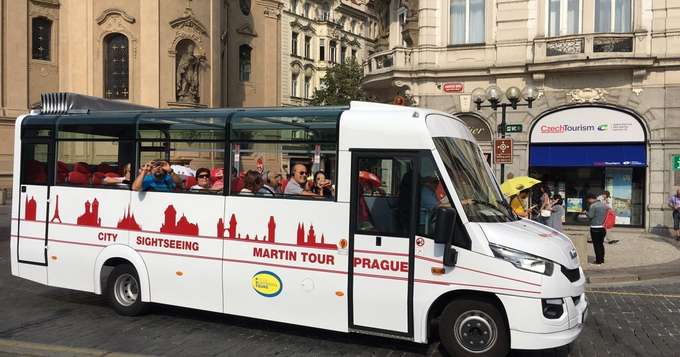  Historic City Center Bus Tour in Prague