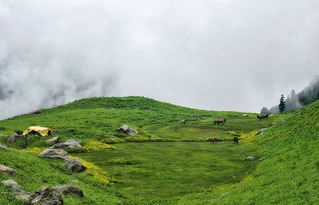 Dev Roopa Trek Image