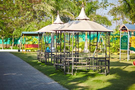 Savana Lake Resort Image