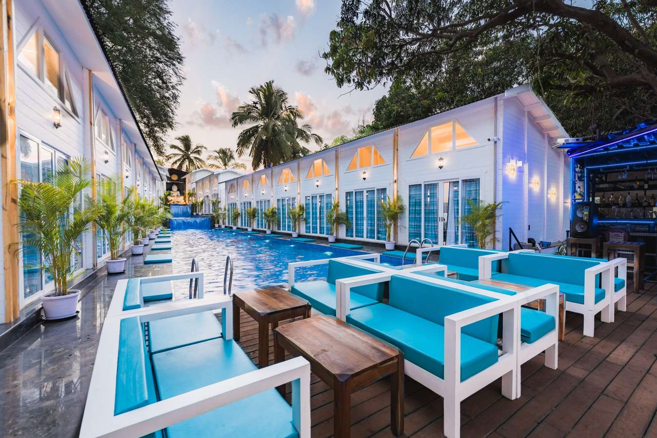 Baga Hideout Premiere, Goa