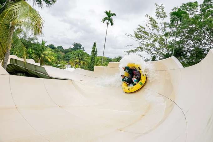 Enjoy the thrilling water slides and have fun at A'Famosa Melaka
